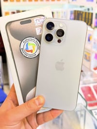 ايفون 15برو ماكس ذاكره 256بطاريه 95‎%‎جهاز اخو جديد زلغ واحد مابي وتر ...