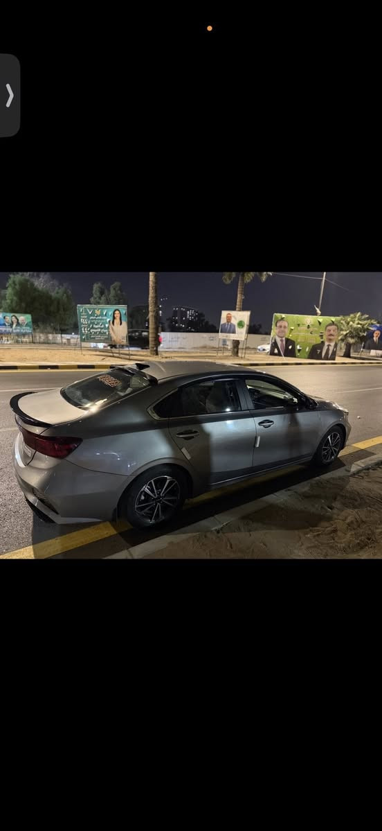 السلام وعليكم فورتي 2023 معوقين عندي وكاله عامه والمعوق موجود بغداد السياره خير من الله جاهزه مابيه اي نقص مواصفات تدفئه بل كشنات نقطه عمياء وباقي المواصفات نص فول ماشيه 66 ميل حادثه فقط خشم البنيد ومصبوغ عله كده وبيه بارد بل جامغ الأمامي السعر 136 وبيهه مجال جدا بسيط مكاني بغداد الحريه لاستفسار ***********
