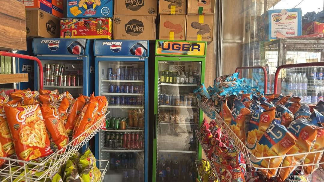 السلام عليكم                                                                  اسواق للبيع الموقع سبع قصور شارع ابو علي                    مقابيل مطعم دينار الدخل 400الى 500 قبل ازمة السوق جان اكثر بهواي للتواصل الاتصال او واتساب ‭0775 076 0068‬
