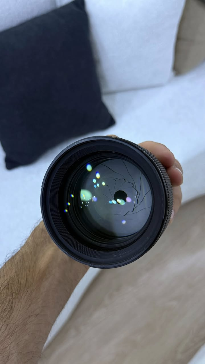 Sigma 85mm f1.4 - Sony
للبيع استخدام نظيف جدا بدون خدوش
السعر 900 الف وبيه مجال 
يتوفر توصيل مجاني لكل المحافظات


**إذا كنت صاحب هذا الإعلان وتريد حذفه لأي سبب، رجاءا أرسل رسالة إلى الدعم الفني**