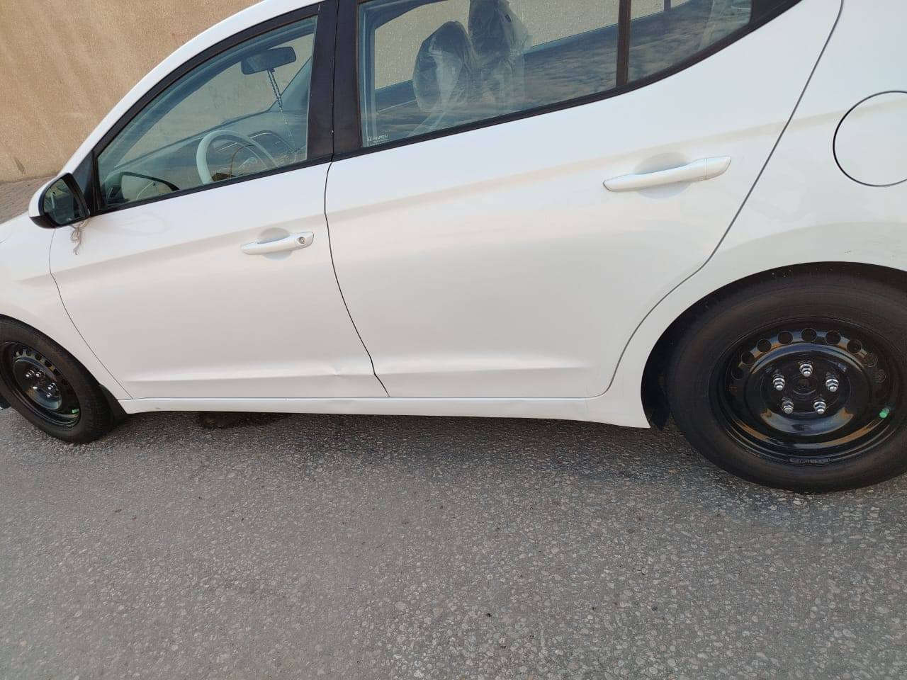 السلام عليكم ...
النترا امريكي مديل 2018 بيها قطعتين من امريكا بدون دواخل وبالعراق بيها تكشير بالبنيد انصبغ يعني ٣ قطع فقط الباقي مكفول سياره جديده كلش العداد كدامكم ماشيه 100 
رقم اربيل مالكها من كربلاء يعني السنويه بسمه  ومكانه بكربلاء السعر 122 وبيها مجال مكلف بالنشر الاتصال ع رقم صاحب السياره  ***********
