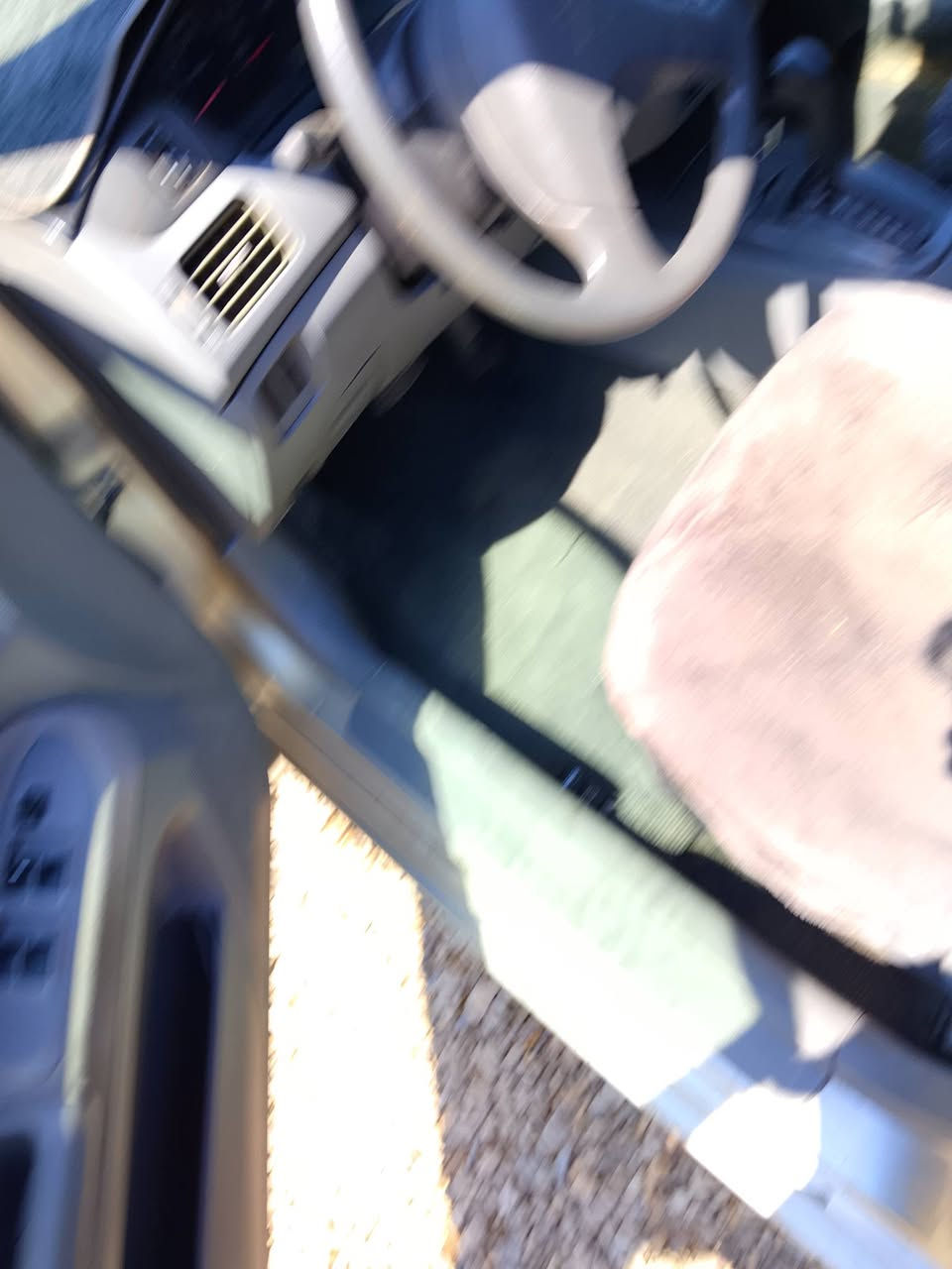 لانسر 2010سياره حلوه  مصبوقه حزام بدون دواخل البيع مامتواجد عل فيس رقم تلفون *********** عنوان ديالى شهران مقداديه السعر 85بيهه مجال قليل
