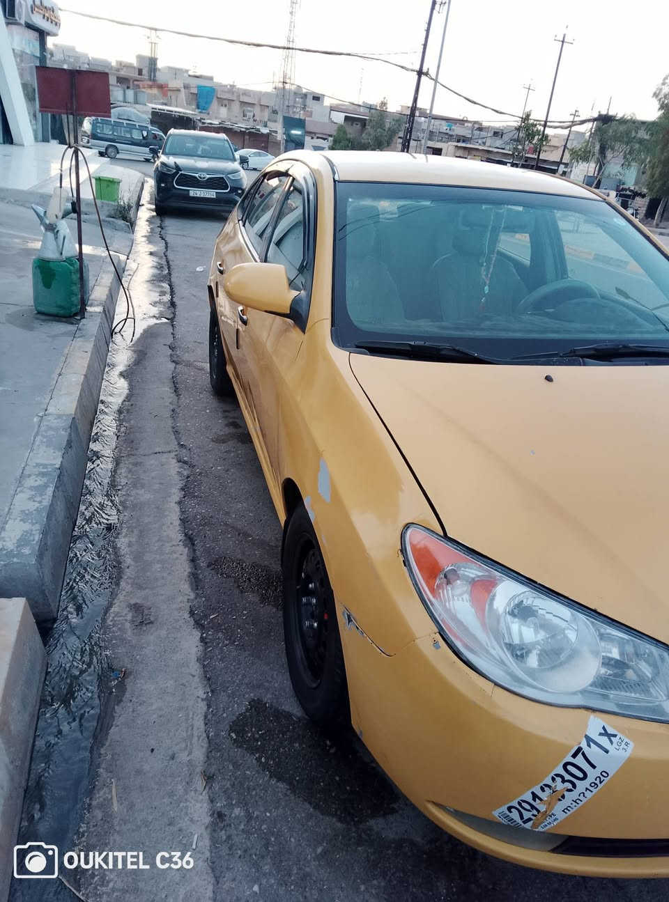 عندي النترا مقدس وارد امريكي مكينا عشرين سياره جاهزه لي شغل بيع او مراوس سيارة بسمي بيهاء ضاربل دوسه بس رايدها 94 واهذا رقمي ***********/***********
