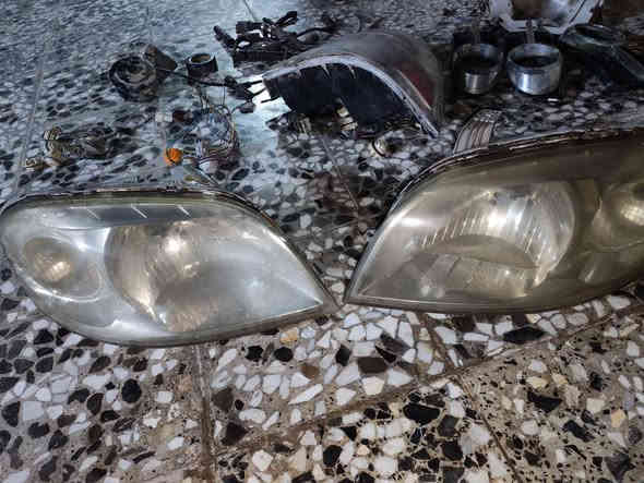 غراض سيارة افيو البيع
مجاول و راديتر بي ثقب زغير كلش و شوتة اليت امامي اليت خلفي جهة يمين شغال مع وايراته و مروحة و عنبار بريك و وايرات ليت خلفي و ليتات وقواعد ليت دعامية أمامية سعرهن كلهن ٣٠ الف عنوني النجف حي المكرمة ***********
