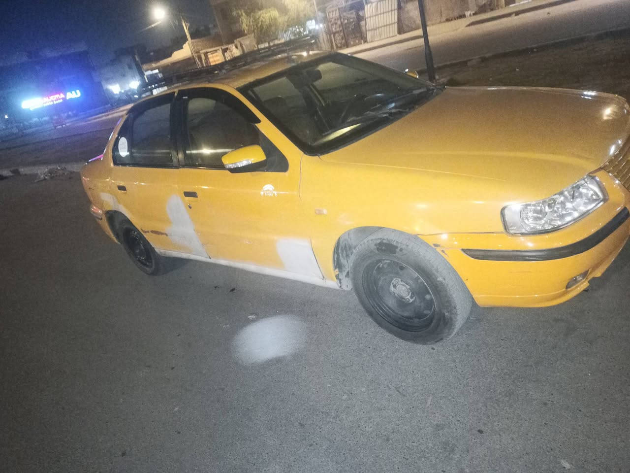 السلام عليكم اخوان سمند موديل
2010 محور كير ومكينه كورلا صدر امامي خلفي جديد دوس مصلحه سياره خير من الله نقصها بس جبنه مال كير بيها نضوح والحقيقه احلى من الصور كهربائيات كلها شغاله لايت زنون اصلي زوج تاير جديد 
السعر 30 وبيها مجال حك الجيه وهذا رقمي ***********
