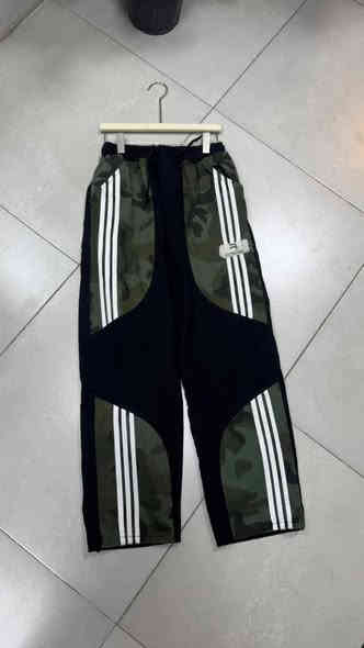 أزياء حيدر كاكا 
طويريج الشارع العام مقابل المصرف 
توصيل ***********
