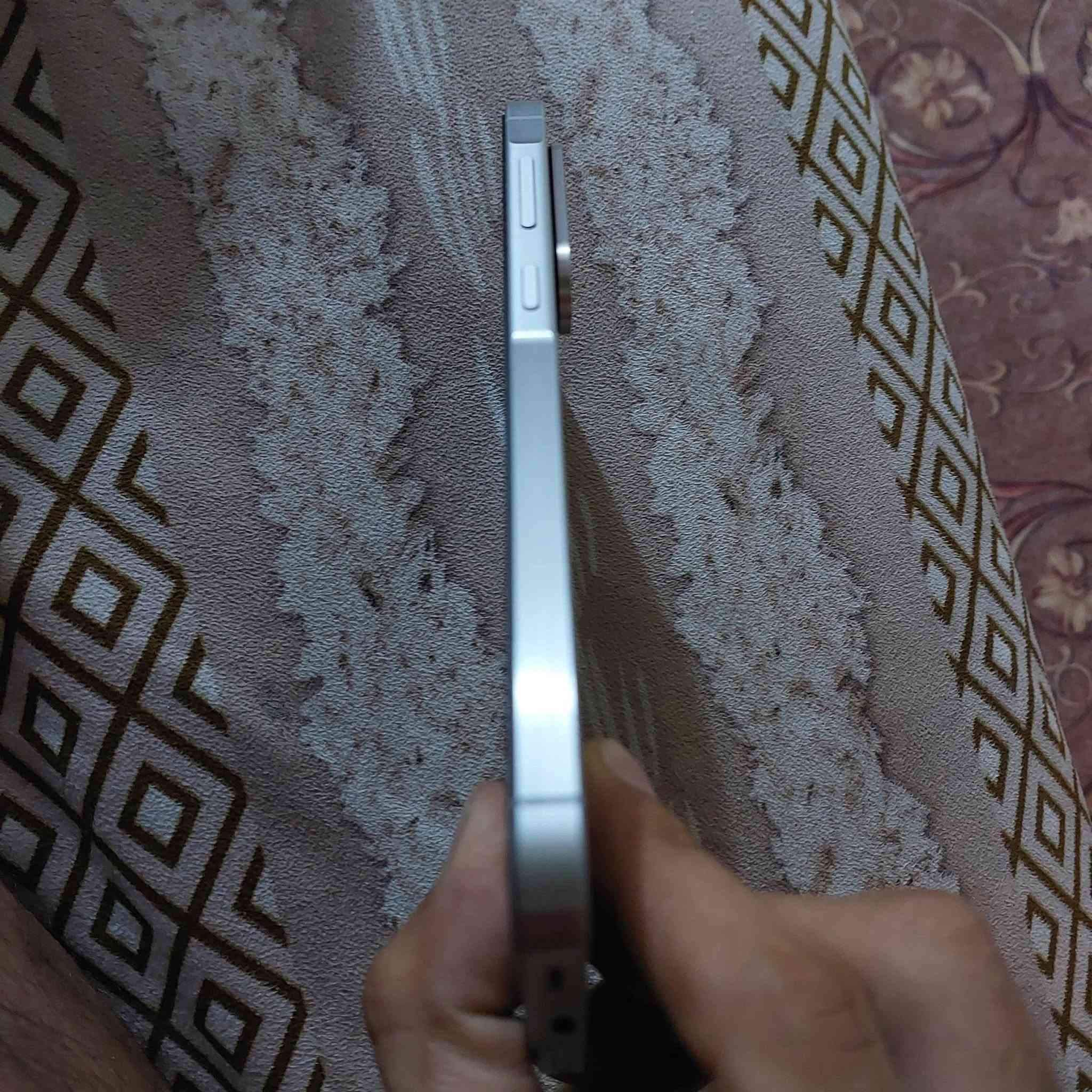 سلام عليكم
سامسونك كلكسي A56 جهاز جديد شخط مابي 
مكفول من كلشي كارتونتة ويا السعر 475بي مجال قليل 
مكاني بغداد 
***********
