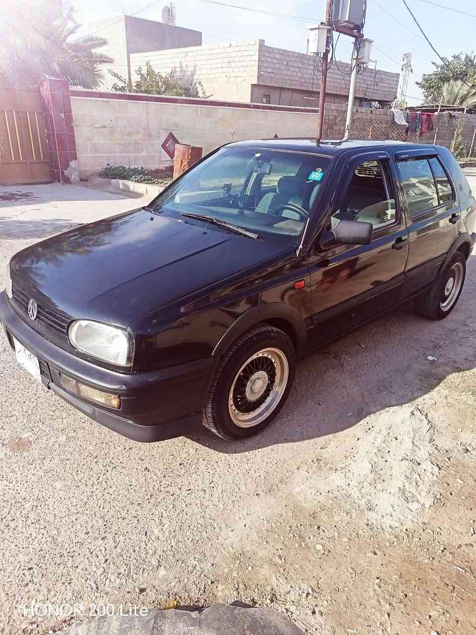 السلام عليكم للبيع او مراوس  كولف موديل ٩٢ كير عادي محرك ١٨ مصبوغه جماليه مكفوله مابيه كل حادث رقم صلاح الدين
تخم تاير جديد بور مشط استيرن جديد دوشمه جديده
معامله كامله بس تبصم متدفع الف عنواني تكريت رقم ***********
