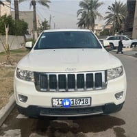 جراند شيروكي ليميتد • ٢٠١١ • فول للاخير