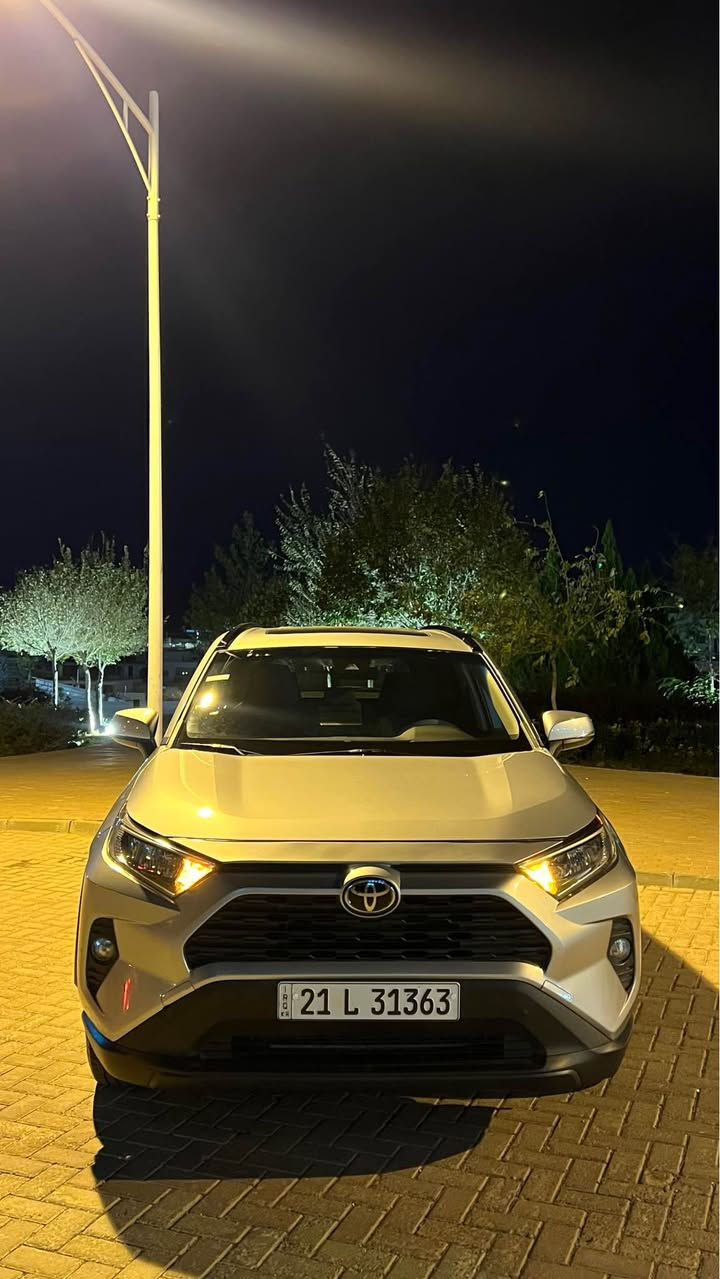 تۆیۆتا راڤ٤ 
مواسەفات xle تاک ئەکسل
٧٧ هەزار مایل
٤ پارچە پەمپی ئەمریکا
هەموو گیانی بە شەرت
0️⃣7️⃣7️⃣3️⃣9️⃣9️⃣4️⃣7️⃣7️⃣7️⃣7️⃣ السليمانية, العراق
