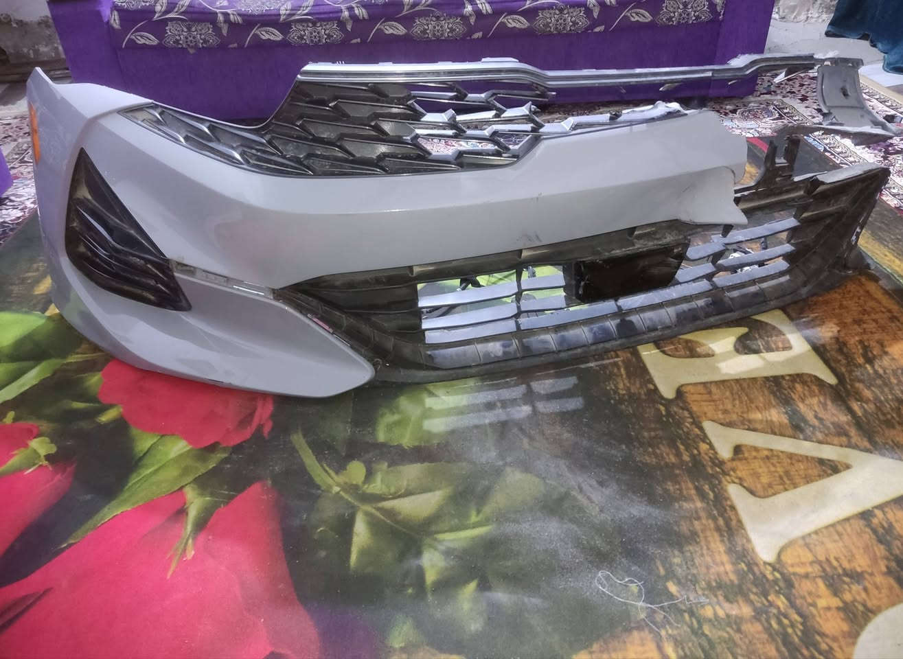 نص دعاميه كي فايف وياهه بلاجكتور جوه واشاره وضفيره هيه وفيشهه مديل 24 امريكي لون اسمنتي للبيع سعر ١٥٠ 
***********
