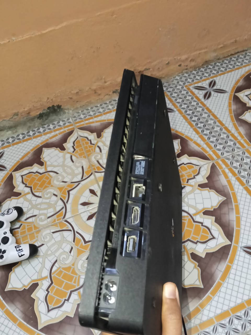 السلام عليكم بلي فور سلم مهكر نضام 11مامفتوح ملحقاته 3جوستكات+هارد خارجي 500گيگه بي 6لعبات بيس2026ةGTA5ونهايه لص السعر،280وبي مجال شي بسيط مكاني ديوانيه


**إذا كنت صاحب هذا الإعلان وتريد حذفه لأي سبب، رجاءا أرسل رسالة إلى الدعم الفني**