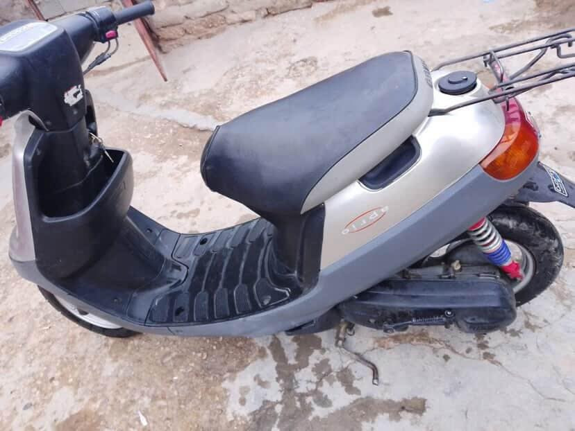 السلام عليكم
دراجه بطه. موديل ٢٠٠٣ كلشي شغال بيه السعر ٣٢٥ بيها مجال للشراي


**إذا كنت صاحب هذا الإعلان وتريد حذفه لأي سبب، رجاءا أرسل رسالة إلى الدعم الفني**