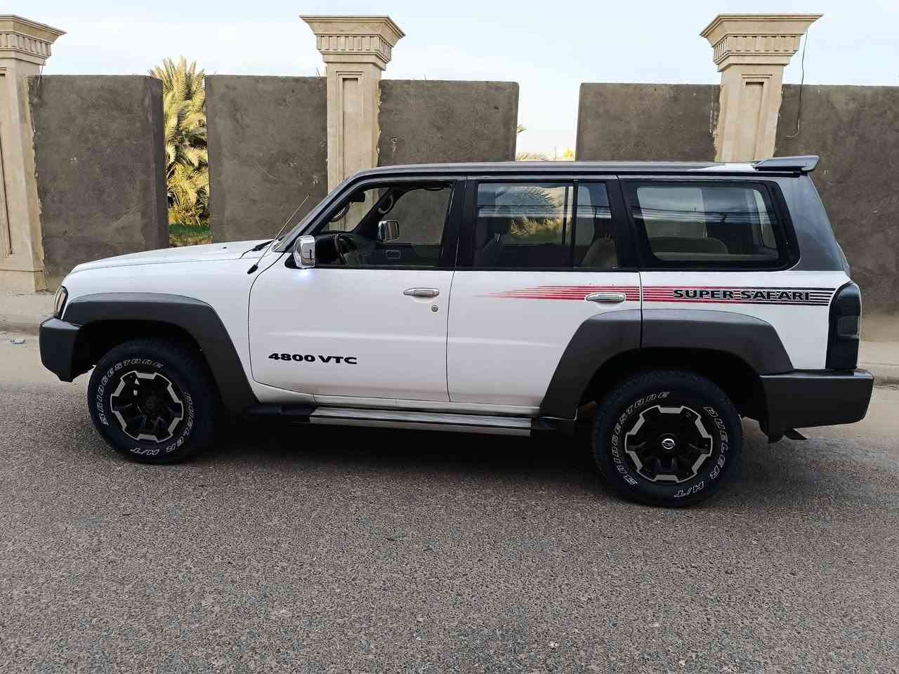 للبيع فقط السماوه *********** السعر ١٢٠ بيه حك الجيه  مكلف بالنشر 
باترول سفاري ٢٠٠٢ مكينه مزوده تاهو ٥،٣ سياره مافيها نقص جاهزه وحلوه رقم أربيل اصولي كير بلاد جديد فور ويل شغال ثقبل وخفيف ودفلوك  يعني أصحاب البر الكشتات والسفرات هاي جدا مناسبه لان ابد ما تصرف، دبل تانكي فيلبام دبل وداخله صيانه وسيرفس قبل اسبوع
