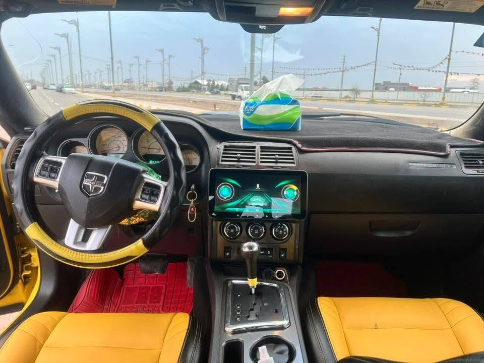 جالنجر 2013 sxt 3600
تغيير لون من اسود الى ليموني 🍋
بجم محدث بلكامل موديل 2020
كشنات جلد اصفر + قمارة كنتارة + كرسي كهرباء
رقم مميز 
كير ومحرك مكفولات
شاشة وكامرة
تحكمات ستيرن وشفتات ومثبت سرعة
منضومة زنون 
تايرات تو سايز 
ويلات 20 نجمة 
تبريد قطعتين
كزوزات وبرمجة بك فاير
والسونار مرفق بلمنشور

***********
السعر …105ورقة وبيهه مجال قليل كربلاء, العراق
