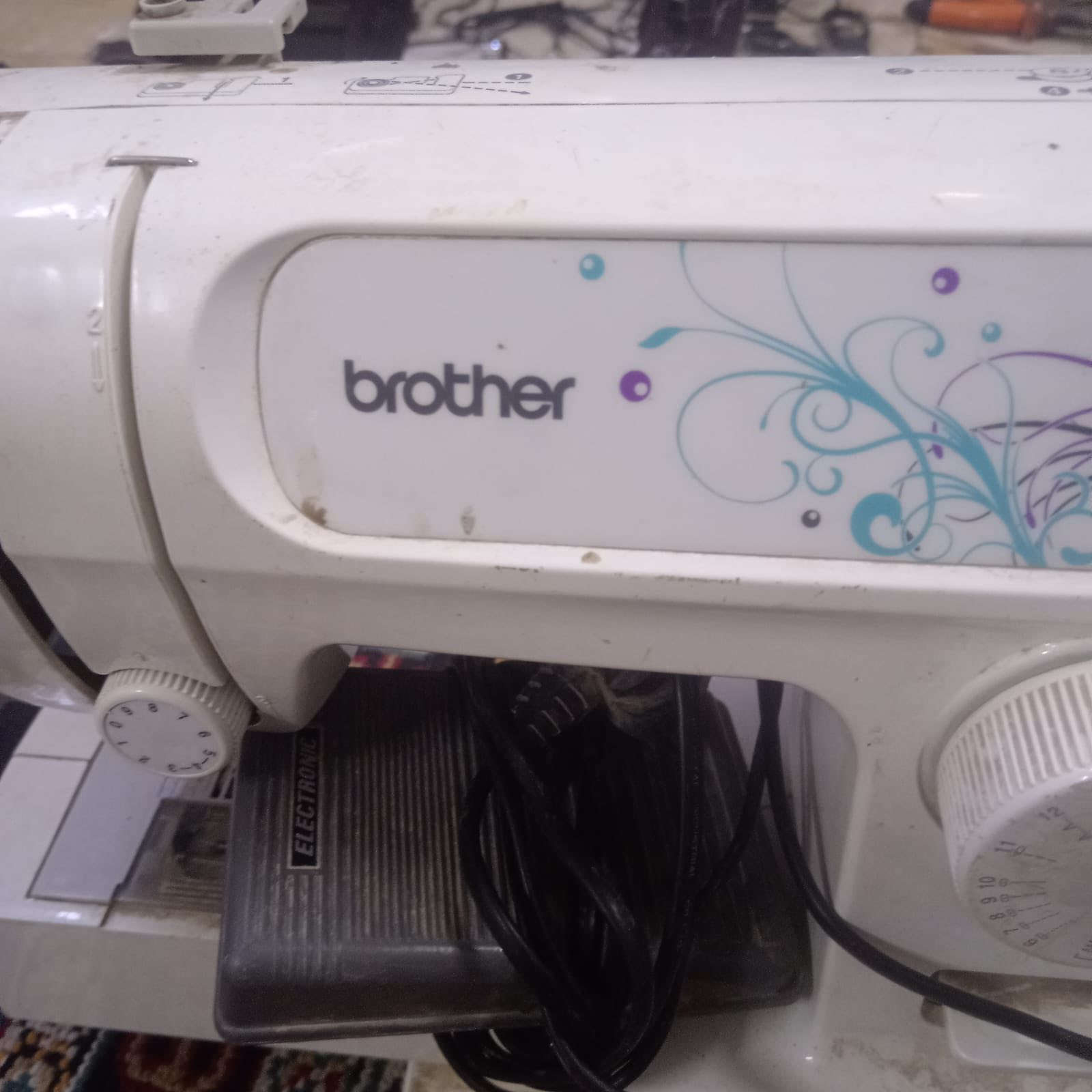 المكينه 40 قفلها 
البراد 35
الصوبه الحمره 15 
الصوبات ام الفحم الوحده على 40 قفل 
المكان بغداد سكينه الزراعي متوفر توصيل بكروه 
للاستفسار اكثر الاتصال برقم 
***********
