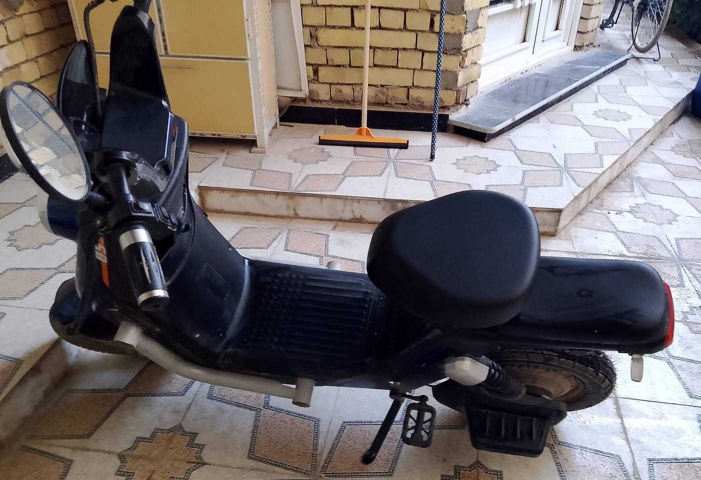 دراجه للبيع او مراوس بطاريات جدد يمشي 80 حلوه استخدام بسيط 250وبيها مجال


**إذا كنت صاحب هذا الإعلان وتريد حذفه لأي سبب، رجاءا أرسل رسالة إلى الدعم الفني**