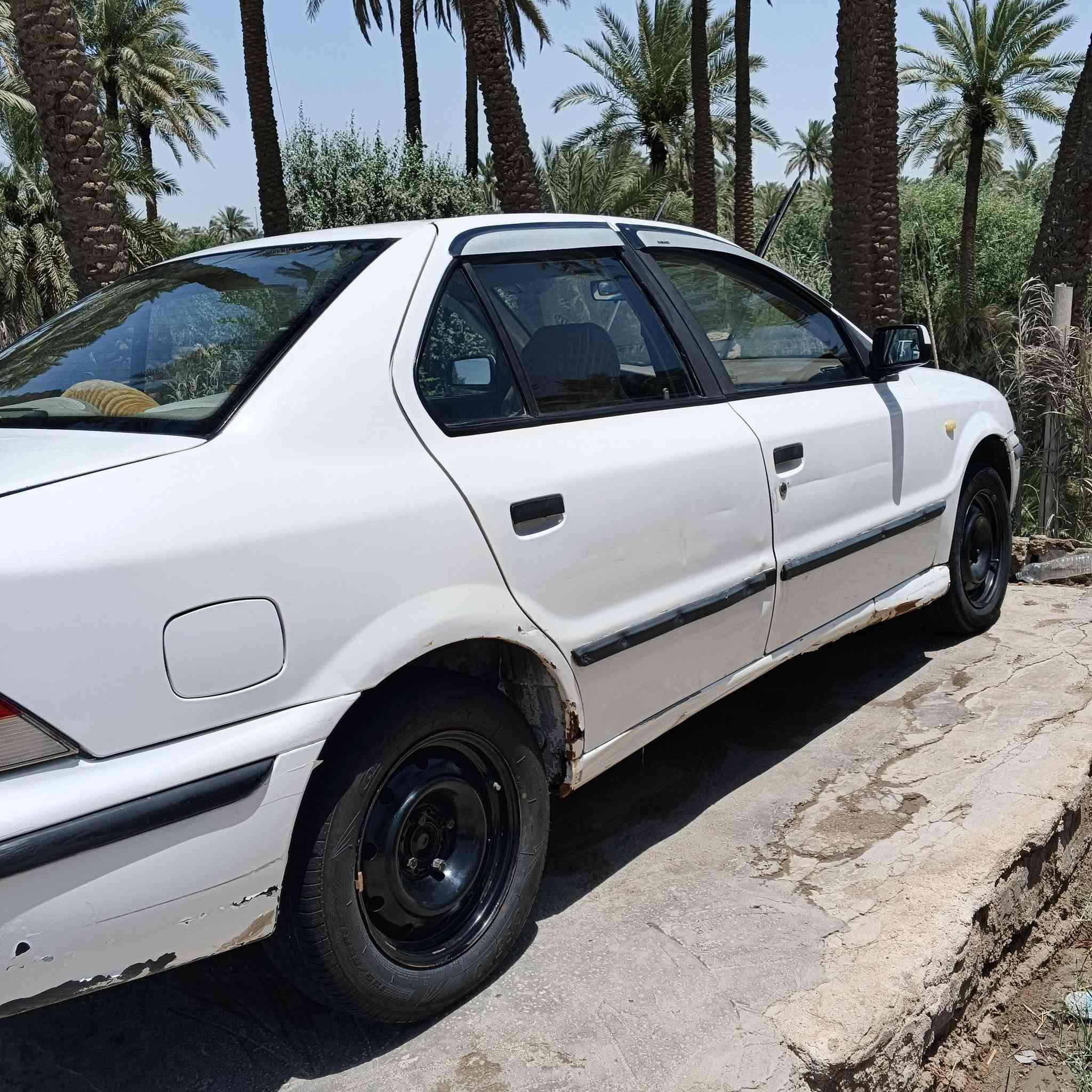 سلام عليكم للبيع سمند مديل 10 بيه طخه بل جاملغ الخلفي بدون داخل مكينه وكير وحدايده تخم تاير كله جديد تبريد عوزه بس غاز رقم مثنى مداور ثاني يوم سنويه 2029 السعر 30 وبيه مجال للطيبين المكان الديوانية الشاميه للاتصال ***********
