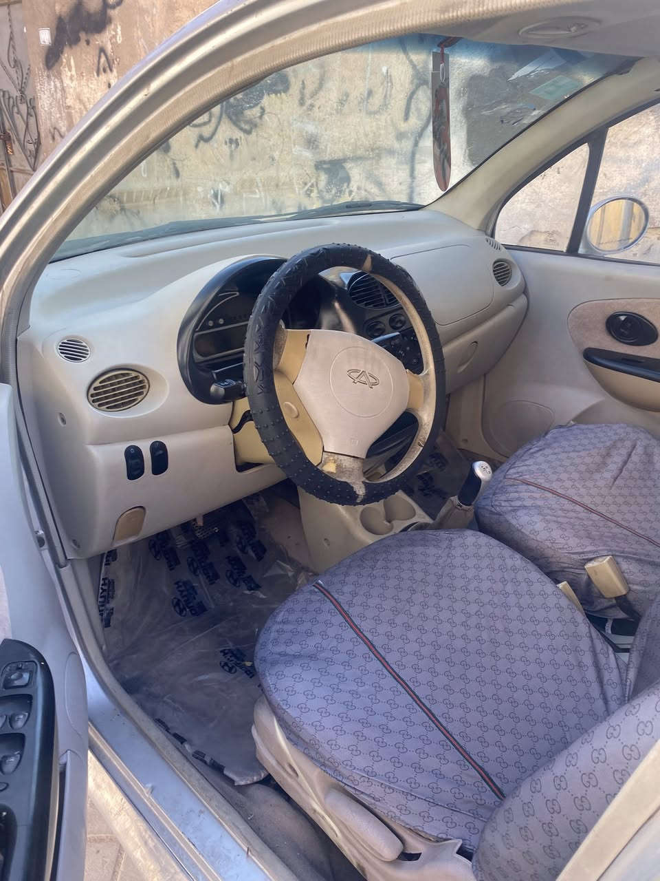 كيو كيو مديل 2013مكفوله من ضربه وتبديل مكينه وكير حداديه مكفولات كير أو تماتيك رقم بغداد بسمي تحويل ثاني يوم رقم دولي سنويه 2030تنتهي دوخل جداد تخم تاير السعر 25بيه مجال مكاني بصره حي الحسين ***********
