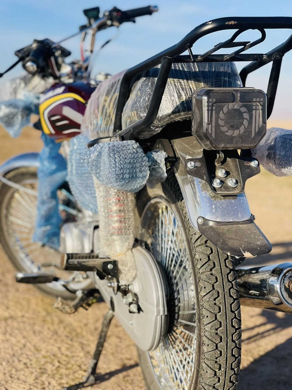 السلام عليكم دراجه للبيع نضافه فول موديل 2026 السعر خاص


**إذا كنت صاحب هذا الإعلان وتريد حذفه لأي سبب، رجاءا أرسل رسالة إلى الدعم الفني**