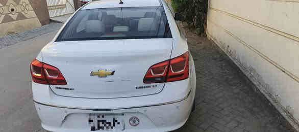 شوفرليت كروز 2016
خليجي محرك 1800 دوش، السيارة عليها ادامه كامله.
بيضاء.
تحكم ستيرن.
شاشة.
سلايد.
بصمه تشغيل واربع ابواب بصمه.
كاميرا.
حساسات.
نقطة عمياء.
كروس سرعه.
جرس سرعه.
اشاير بالمري.
ماشيه 166 الف كيلو.
تبريدها ثلج .
صدر جدا نظيف دسكات جدد، فلنجات مصفره.
نوزلات مجوال جدد.
دهن msoil .
السونار موضح دون حادث فقط تبديل بنيد  من كوريا والخدوش, ايرباكات سليمه الشاصي كله سليم ومكفول.
بأسمي سنوية جديدة  رقم جديد بغداد وهزة جديدة.
سعرها مناسب اذا تحب خاص او واتس اب
مكاني بغداد الكريعات
 رقم الهاتف
***********
