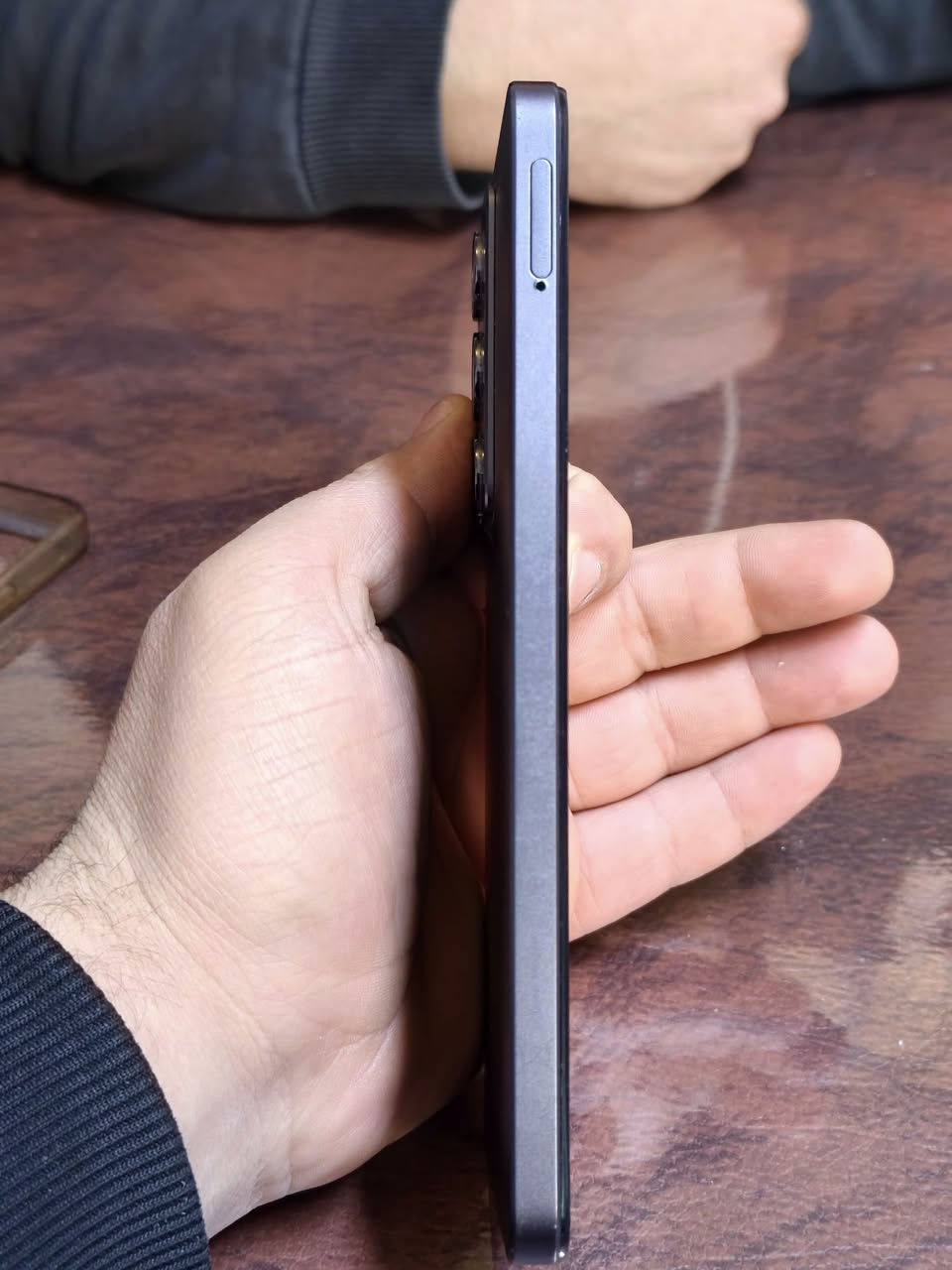 تلفون ريلمي c75pro 
ذاكرة 512
رام 8+8
شرط جلخ مابي 
السعر 275 وبي مجال 
للاستفسار خاص 
او على الرقم 
***********
