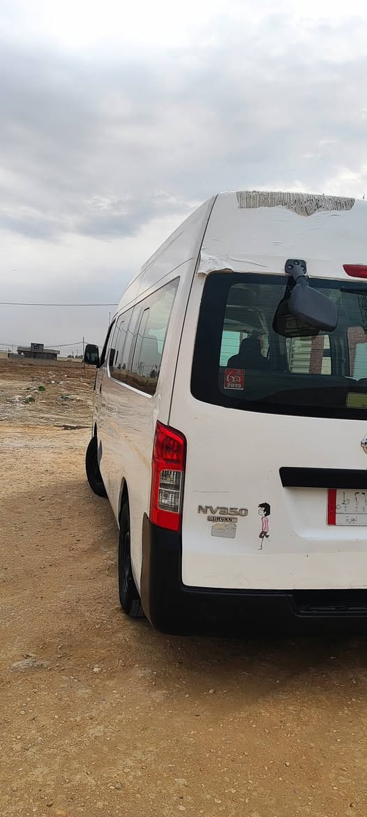 السلام عليكم 
نيسان موديل 2015
صبغ باب العبري والربع وباب الصندوق
الباقي مكفول 
كير محرك اكسل شواصي مكفول 
مطلوبه غرامات مليونين وربع تكطععن من السعر
تحويل مباشر 
السعر 170 ورقه
مكان بابل جبله
***********
