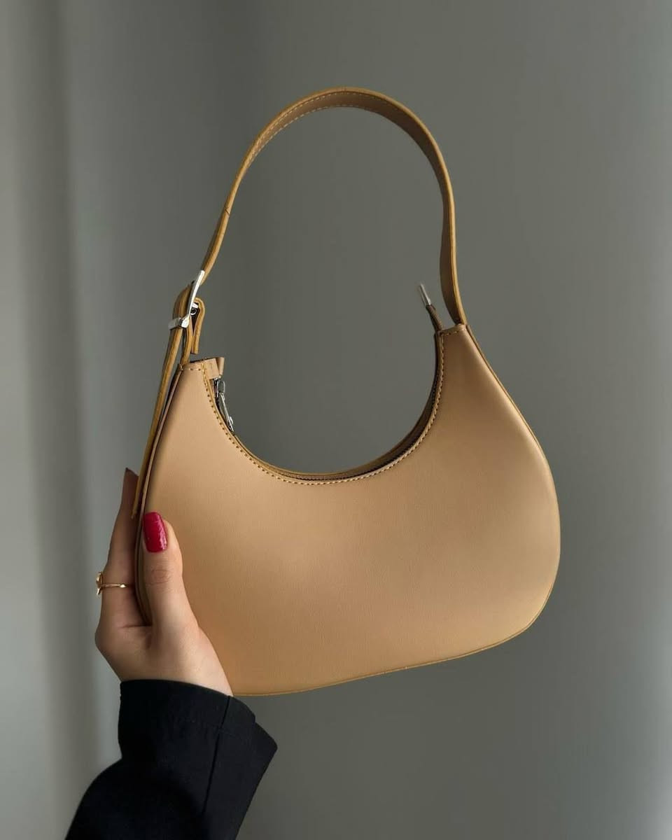 اخر قطع حبايب تخفيضات حقائب ماستر كوالتي🩷


**إذا كنت صاحب هذا الإعلان وتريد حذفه لأي سبب، رجاءا أرسل رسالة إلى الدعم الفني**