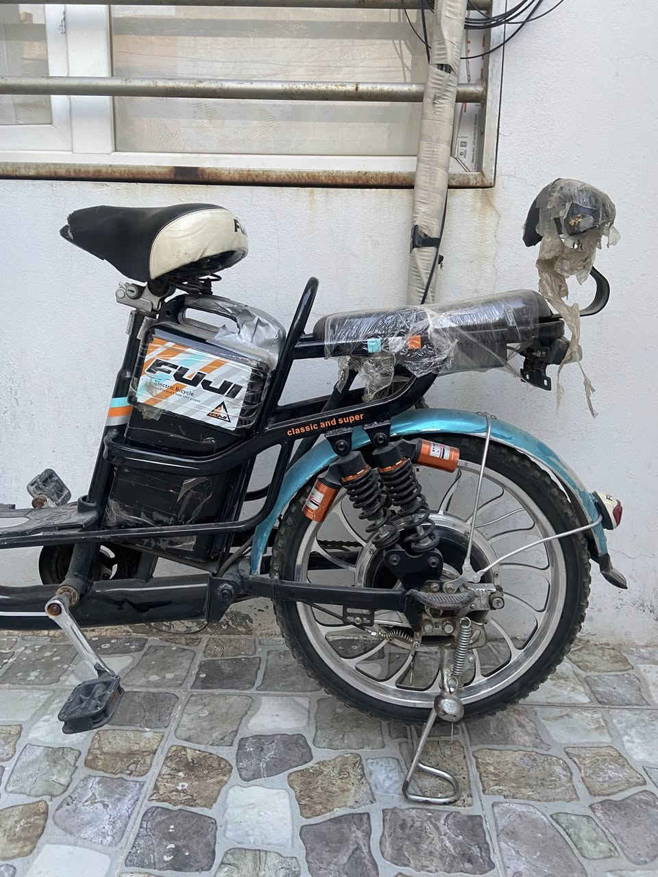 بايسكل شحن موديل 2022 نضيف جاهز بدون عيب مال جناي باتري مبي عيب كهربائيات كامل نضيفه سعره 250 شراي اتصل ودلل❤️
***********
