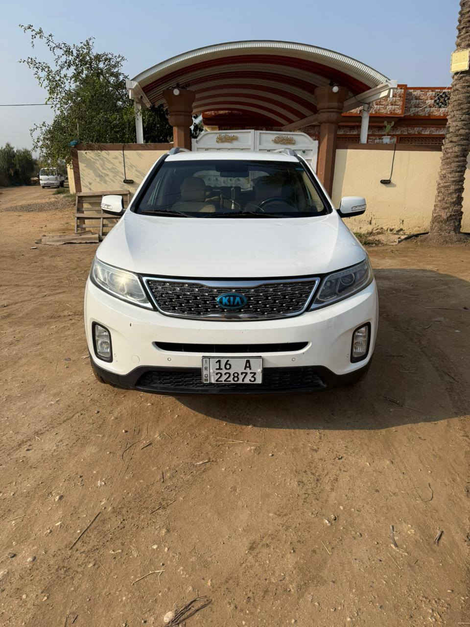 السلام عليكم
كيا سورنتو 2014 محرك 6 سلندر
فول مواصفات عده الفتحه
 مكفوله عده بارد بالبنيد 
ماشيه 125 الف حقيقي
سياره جديده كلش ما متعوب
سنويه جديده هزه جديده
مكانه بابل 
السعر 175 وبي مجال 
***********
