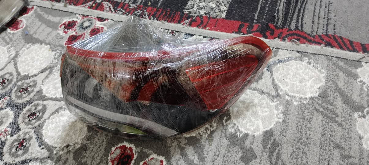 سلام عليكم بغلايتات سورنتو ايمن اصلي تفصيخ ابو الد قيم وخذ مكاني بغداد رقم الهاتف ***********
