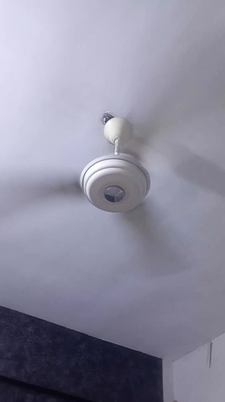 بنكات 2 /75الف سانيو الاصلي القديم الثقيل مجمدة 150نضيفة جدا مداخلة تصليح ابد***********
