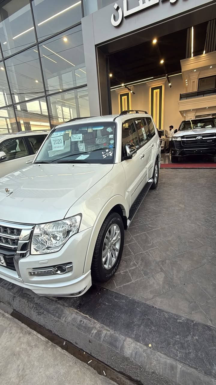 السلام عليكم من رخصه الادمن
الجديد اخو الزيرو كفالة عامة رصعات شخوط بارد تكحيل زيروووو  سويج ثاني ممستعمل ماشية 58 الف شرط الفحص رقم اربيل  شكد متصور جديدة مكانها النجف تحويل فقط وكالة مااسوي محرك 3800 علامة ذهبية مواصفات الحبتور 2020 معروفة السعر 260$ وبي مجال بسيط***********
