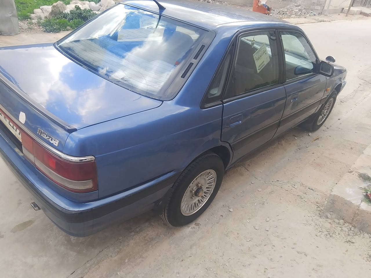 سلام عليكم
مازده 626 موديل 91.  8بخ 
رقم سليمانيه هزه جديد سنويه لحد 2029
بدون صبغ تبريد شغال تخم تايرات جديد 
كير مكينه مكفولات  دفتر بانزين بيها 
عنوان السيارة كركوك 
سعر 42 وبيها مجال شي قليل 
الهاتف ***********
