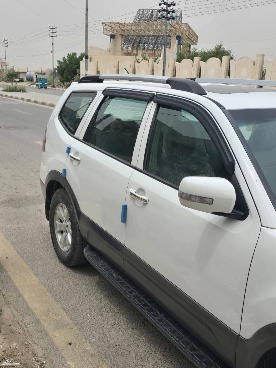 موهافي 2010 خليجي كامل مواصفات مكفولة رقم بغداد
ماشية اكثر من 200 مكاني الكوت 
السعر 140 وبيها مجال بسيط 
مكلف بالنشر للاستفسار اكثر الاتصال على ***********
