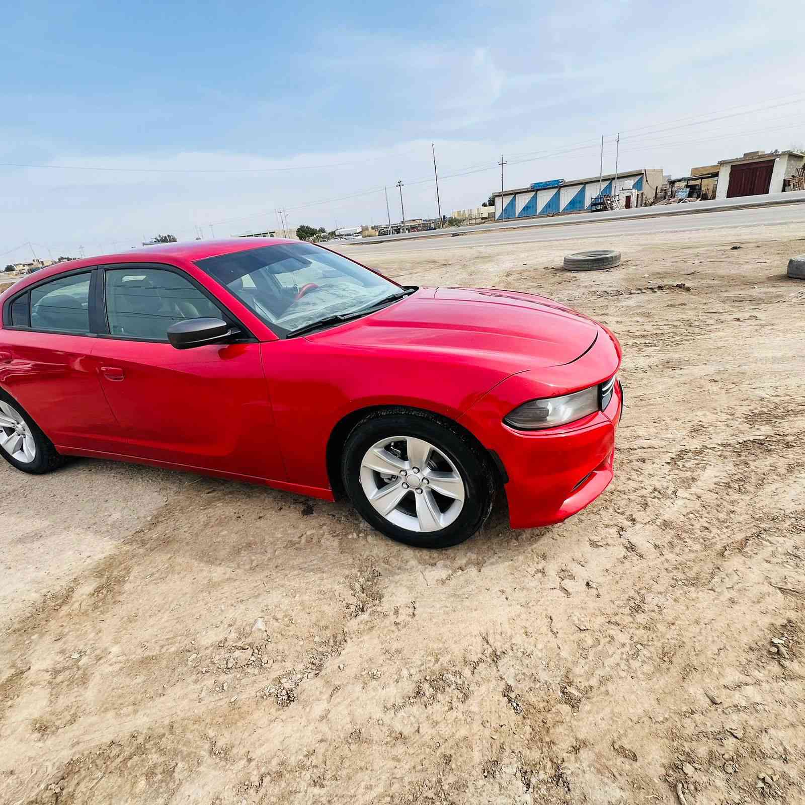 للبيع جارجر 2016
حدث جاملغ خلفي بيه 
 مكاننات صبغ ابيع احزام
بدون ايرباك
فول عدى سلايد 
كشن حضن جلد 
تدفئه تبريد 
 كشن جلد
شاشه كبير 
ماشية 160 
السعر 145 قابل للتفاوض 
مكان الناصريه
للتواصل ***********
