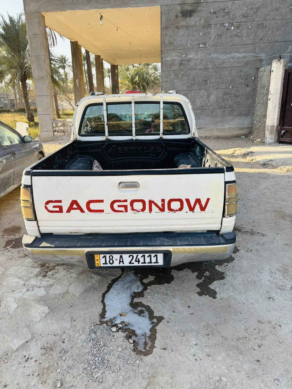 السلام عليكم كنوة ٢٠١٢ بدون صبغ بدون حادث تخم تاير جديد مسجل ايباد جديد وتخم سماعه نقص اكسسورات رقم بابل جديد باسمي عنوان السيارة بابل
***********
