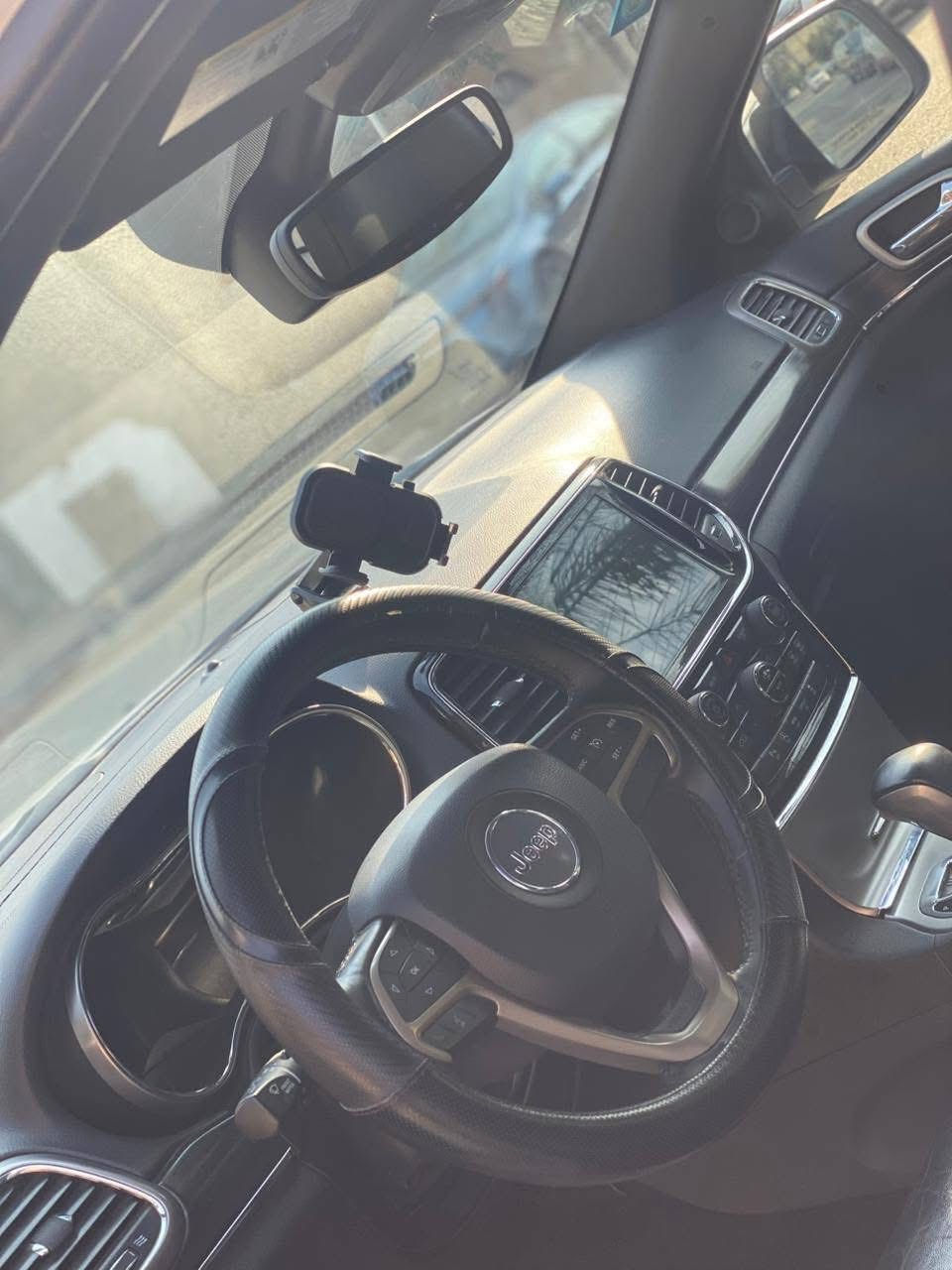 جيب لمتدد 2019 ابيض
وارد امريكي مواصفات لمتدد فول بس بدون بانوراما 
بيها قطعتين صبغ 
حادث خفيف بدون داخل بدون ايرباك 
ماشيه 86 
رقم بغداد تحويل مباشر
سعرها 242 و بي مجال للشراي  
عنواني بغداد البنوك 
رقمي ***********
