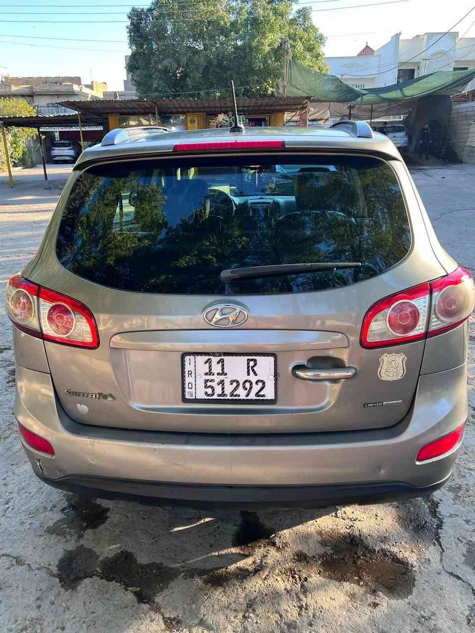 السلام عليكم اخوان اني مكلف بالنشر 
للبيع سنتافي 2012 فول مواصفات  امريكيه 5 راكب السياره جاهزه ربع متصرف عليها كير ومحرك وصدر امامي خلفي مكفولات تبريد ثلج شادلها منظومه زينون سونارها موجود بيها بارد فقط والباقي موضح بالسونار 
السعر 120 
العنوان بغداد -حي الإعلام 
للاستفسار الاتصال على هذا الرقم ‏‪***********‬‏
غير متواجد على الفيس بغداد, العراق
