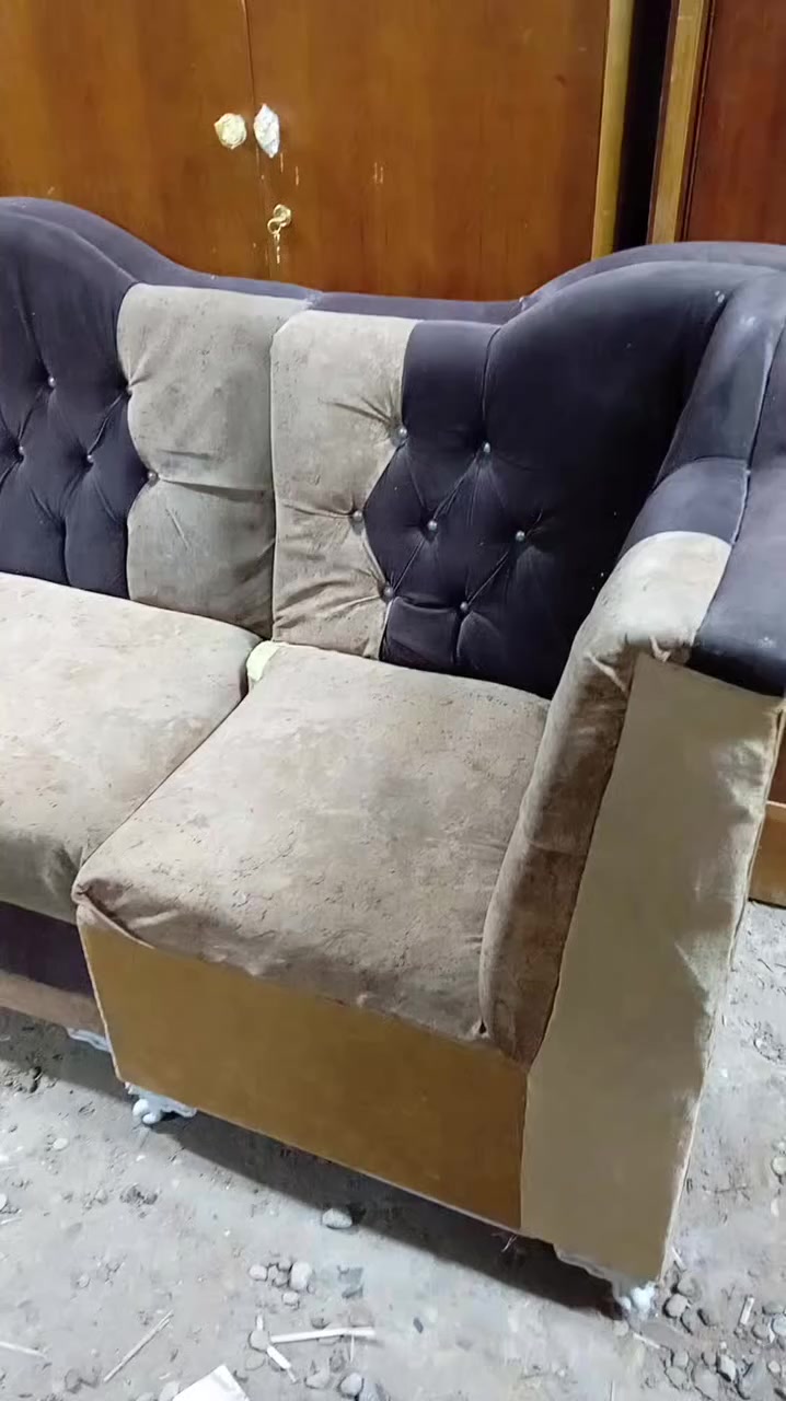 سلام عليكم ديوان 14 مقعد السعر 250 العنوان كاطون رازي مزاد الريان الاستفسار اكثر واتس اب ***********
