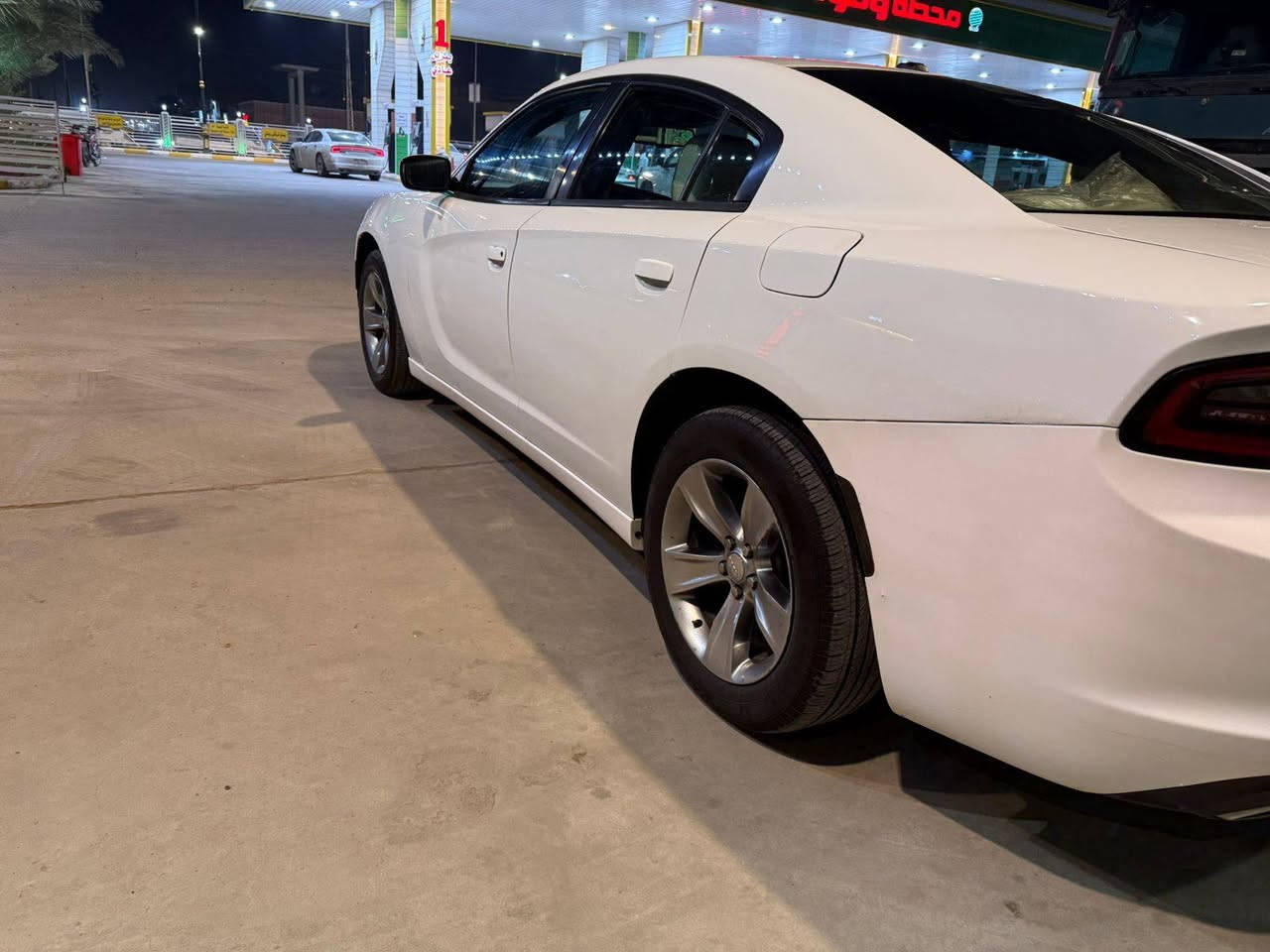 سلام عليكم سياره البيع موديل 2015 اصل رقم ربيل تحويل مباشر بسمك سياره جاهزة تخم تاير حداديه جديده تبريد مكينه.360 تو ويل  كير.مكان ميسان سعر 170 وبيهة مجال الاستفسار سونار مرفوق معى النشر ***********
