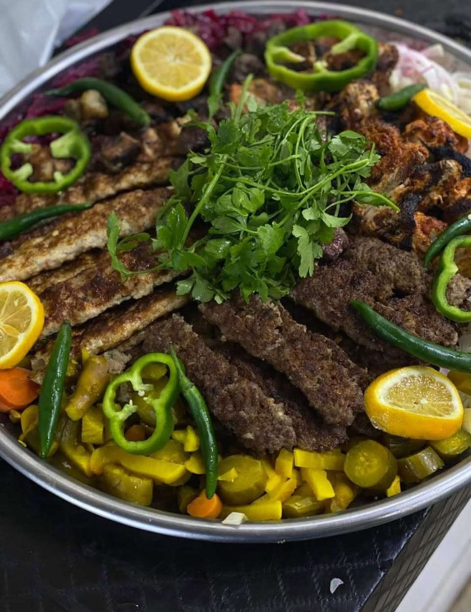 #مندي_المسيباوي
من قسـم المَـشويات 
نقدم لكم أطيب وألـذ انواع المشويات 
كباب لحم عراقي ١٠٠٪؜ 
سـعر الكيلو ١٤،٠٠٠ فقـط 
كـباب دجاج ذبح عراقي 
سعر الكيـلو ١٢،٠٠٠ فقـط 
دجاج شوي 10،000
سمك مسگوف حسب الوزن
 دجاج ذبح شوي ع الفحم  11،000
مندي دجاج 15،000

#تـوصيل_مجـاناً_داخل_المسيب

للحجز ☎️ :

*********** للاتصال
*********** واتسـاب
***********
