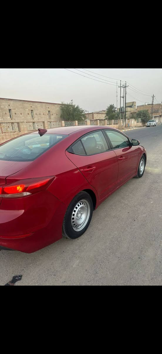 النترا 2018
مكينة 2000 مجفتة

حادث فقط لبل صور الجاملغ الخلف الصدر مسمكر ومصبوغ 

سيارة باتري جديد نوزل جديد مجاول بلكات تخم تاير وتخم ويل جديد عبوة جديدة مازدات جديدة دعامبية خلفية جديدة مسويلهة ادامة كاملة 

ماشية 140

مكاني بغداد الحسينية مال راشدية 

السعر 116وبيهة مجال 

رقم الهاتف***********
