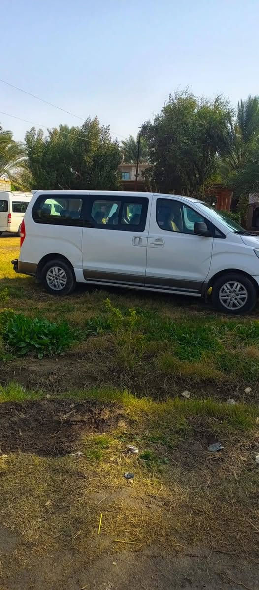 السلام عليكم ستاركس للبيع 2018
كفاله عامه فقط بارد بيها يم البك لايت
وشخط عاليده موضح بالصورة باب السايق
مكينة كير كفاله عامه تخم تاير جديد
السعر 215 المكان واسط الدبوني ***********
مكلف بالنشر رجأء لحد يراسل
