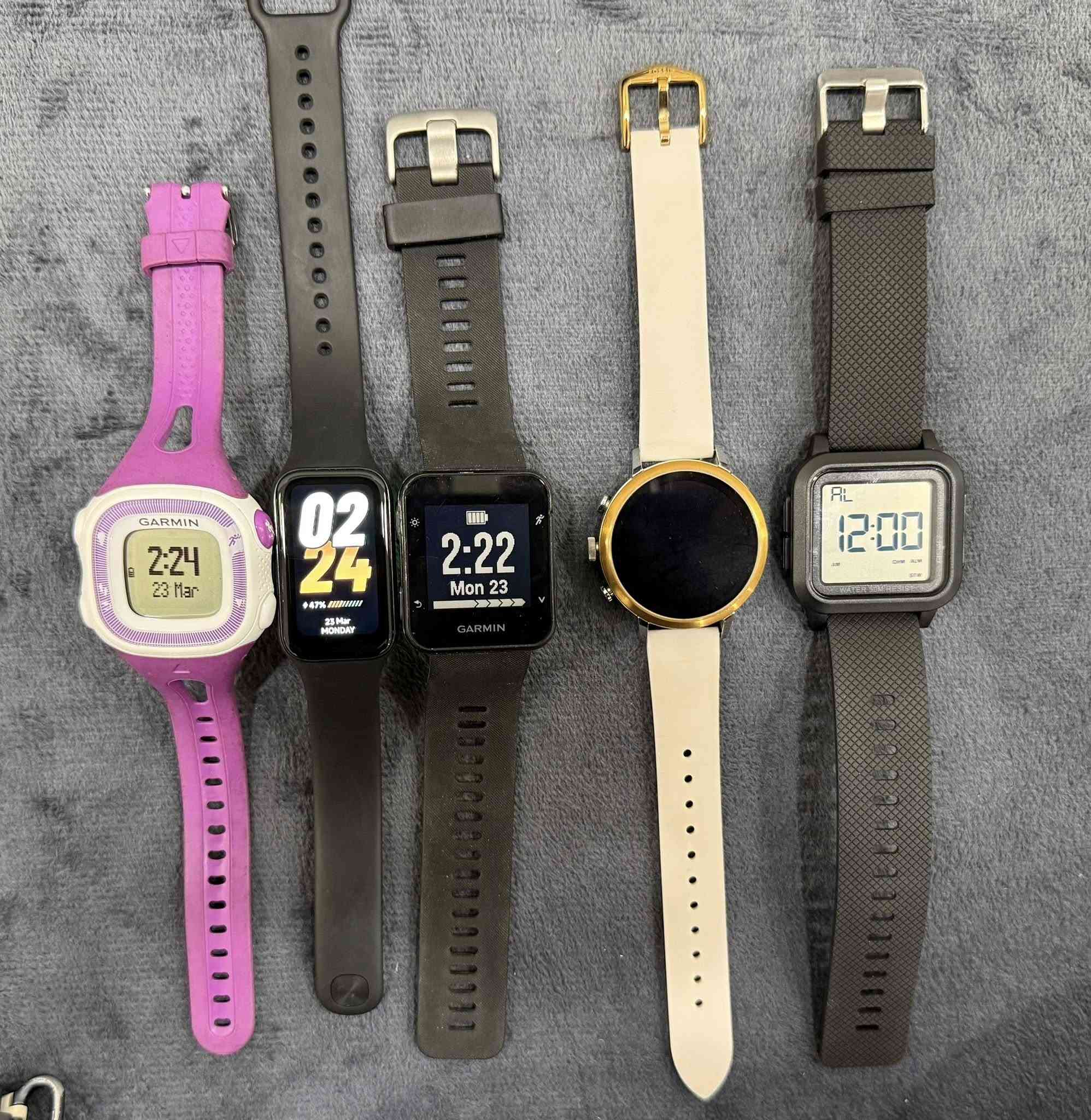 ساعات كل قطعه وسعرها


**إذا كنت صاحب هذا الإعلان وتريد حذفه لأي سبب، رجاءا أرسل رسالة إلى الدعم الفني**