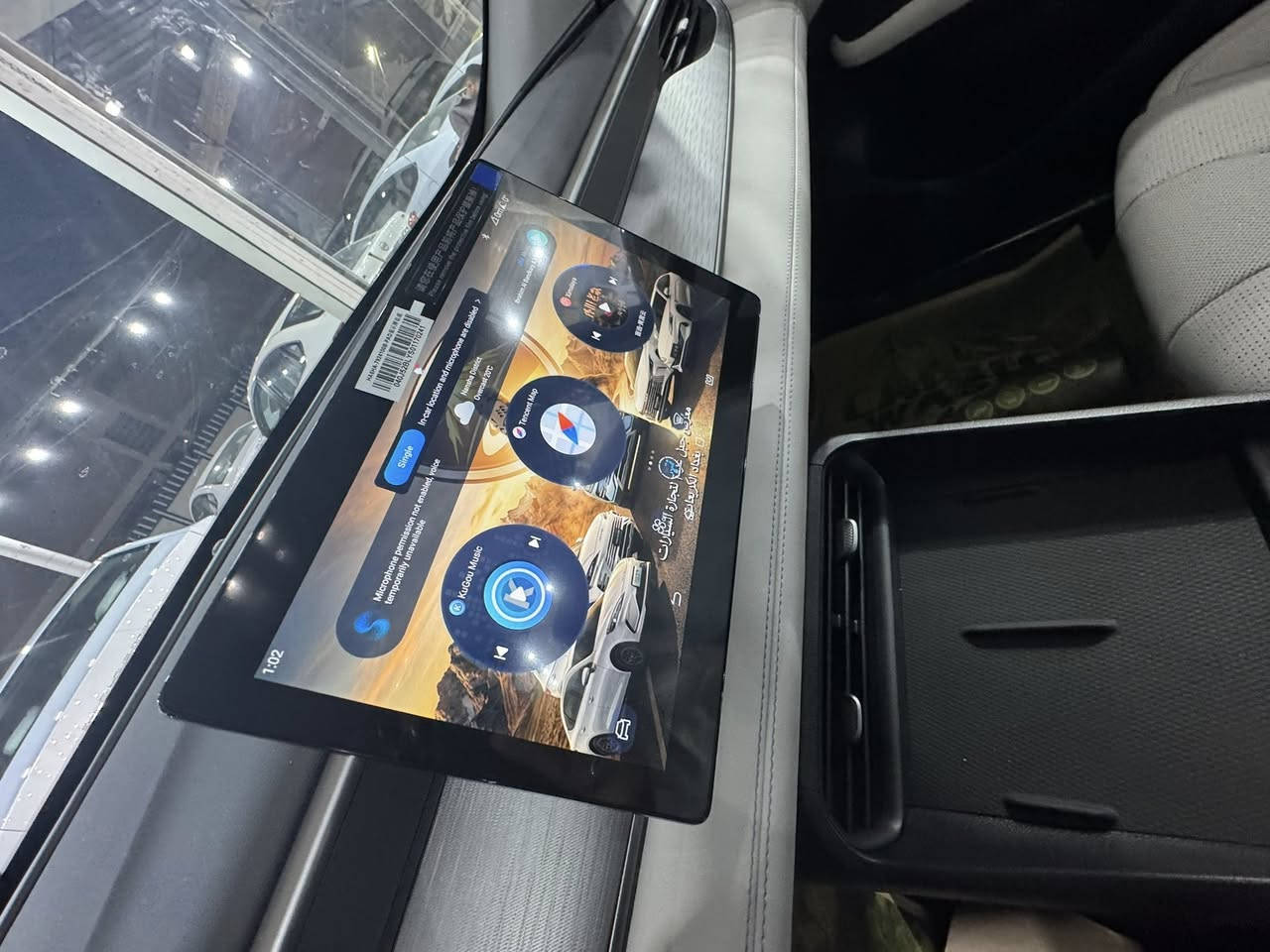 السلام عليكم ترقيم جديد اليوم سيل فايف 

موديل 2025 زيرو السياره 
غراض كامله شاحنه وكارت وكاعيت وفوم 

السعر 18 مليون 700 صافي بدون دلاليه 

وكن بلاص ابيض وداخل ابيض هم غراض كامله 

السعر 18 مليون 600 صافي بدون دلاليه 

الاستفسار ***********؟

العنوان الكريعات معرض جبل عرفه
