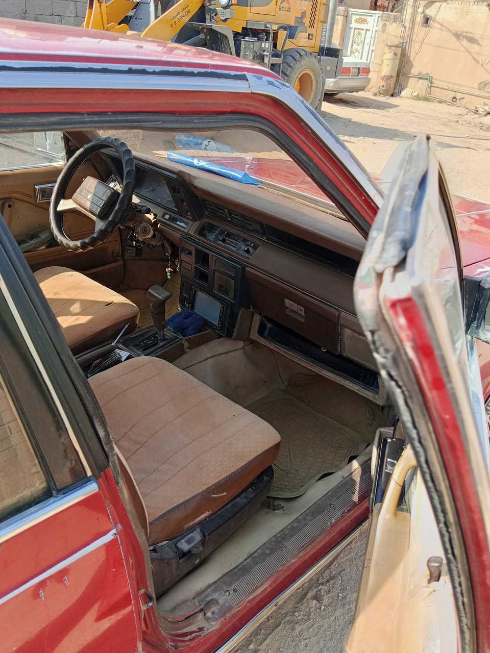 سوبر للبيع سياره جاهزه مكفوله العنوان ناصريه الشطر***********
