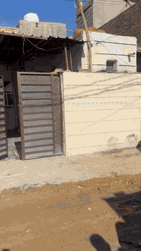 دار للبيع المساحه 100م 

السعر 22 مليون 

البكرلي رابعه 

شارع سبيس يبعد ع تبليط أمتار قليله 

مجاري ماء كهرباء. جيران ومنطقه حلوه ومرتبه 

افتح الفديو واعرف تفاصيل مراجعه مكتب عقارات الذهب الابيض الكائن في البكرلي مقابل جامع سلمان المحمدي بالضبط اخوكم ابو ليث الدليمي ***********
