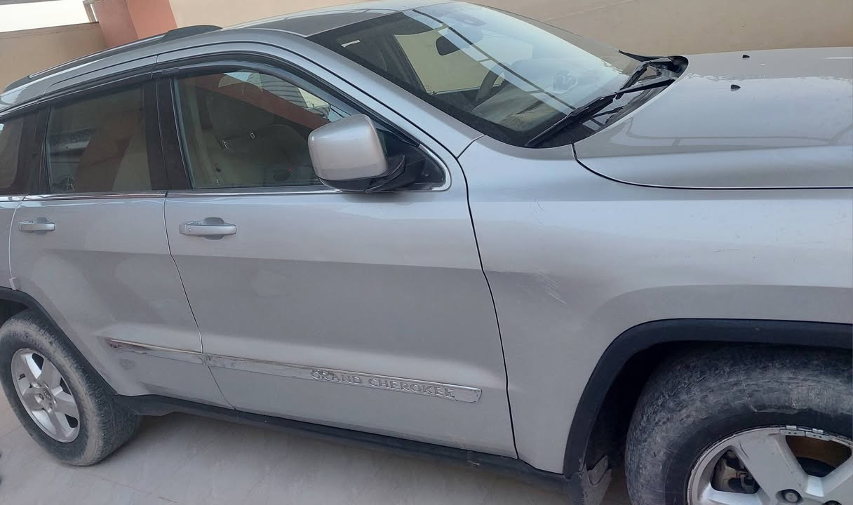 جيب لاريدو بيع او مراوسه حسب قناعة نص فول حساسات كامرات كشن كهربائي تحكم ستيرن نظام مانع انزلق
السعر 160


**إذا كنت صاحب هذا الإعلان وتريد حذفه لأي سبب، رجاءا أرسل رسالة إلى الدعم الفني**