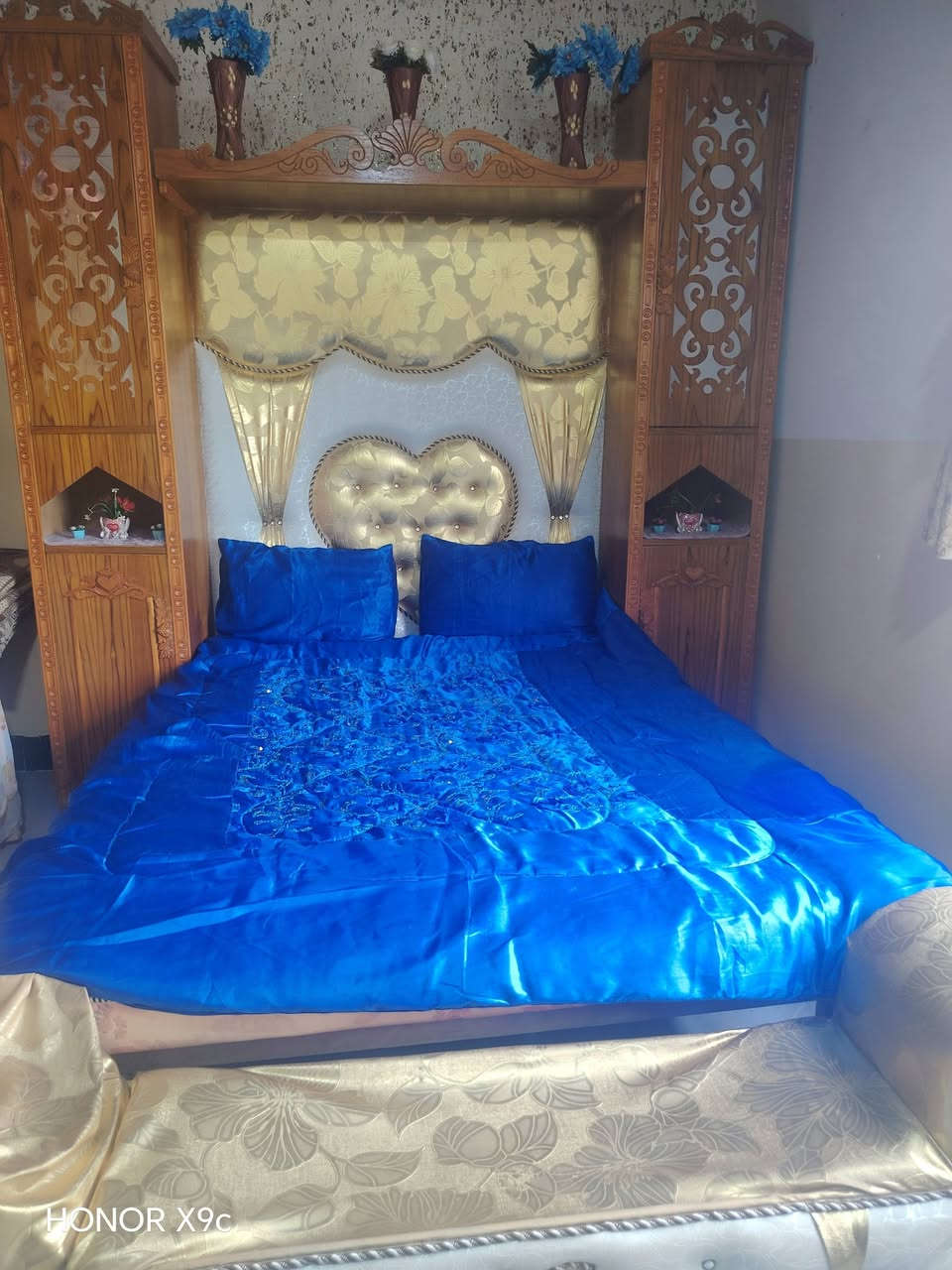 غرفه للبيع السعر 900 وبيها مجال المكان جانب الايمن


**إذا كنت صاحب هذا الإعلان وتريد حذفه لأي سبب، رجاءا أرسل رسالة إلى الدعم الفني**